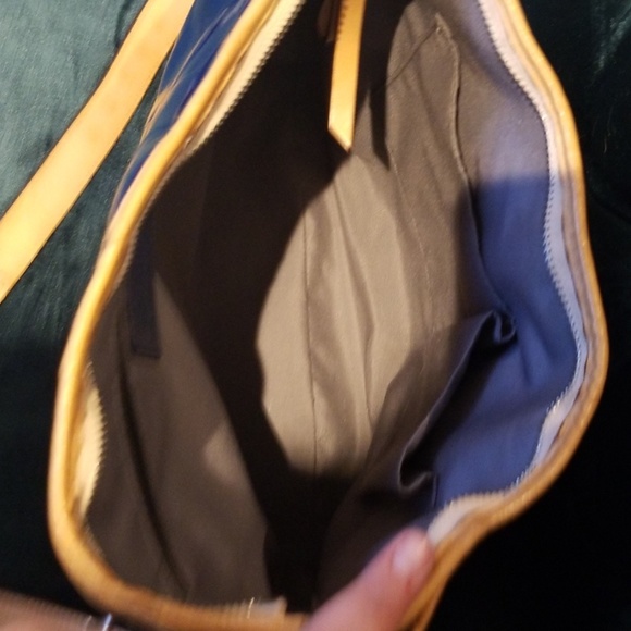 Coach crossbody - Picture 5 of 8